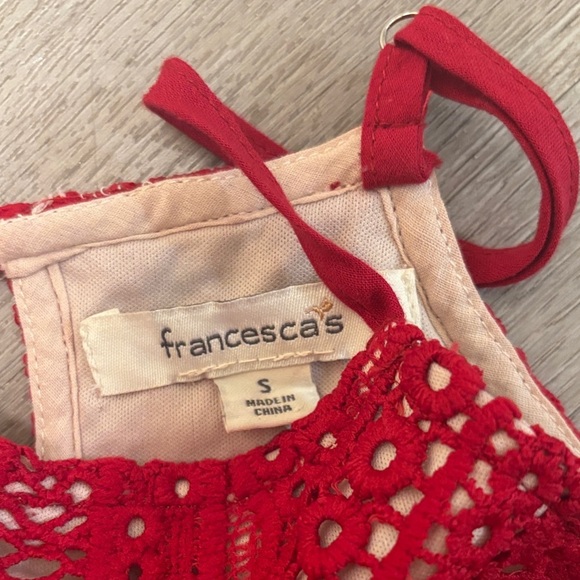 Elegant Red Lace Dress - Picture 3 of 3